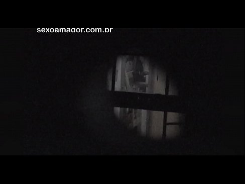 ❤️ Blondie viene segretamente filmato da un voyeur del quartiere nascosto dietro mattoni cavi ☑ Porno al it.extraclasswork.ru ❌